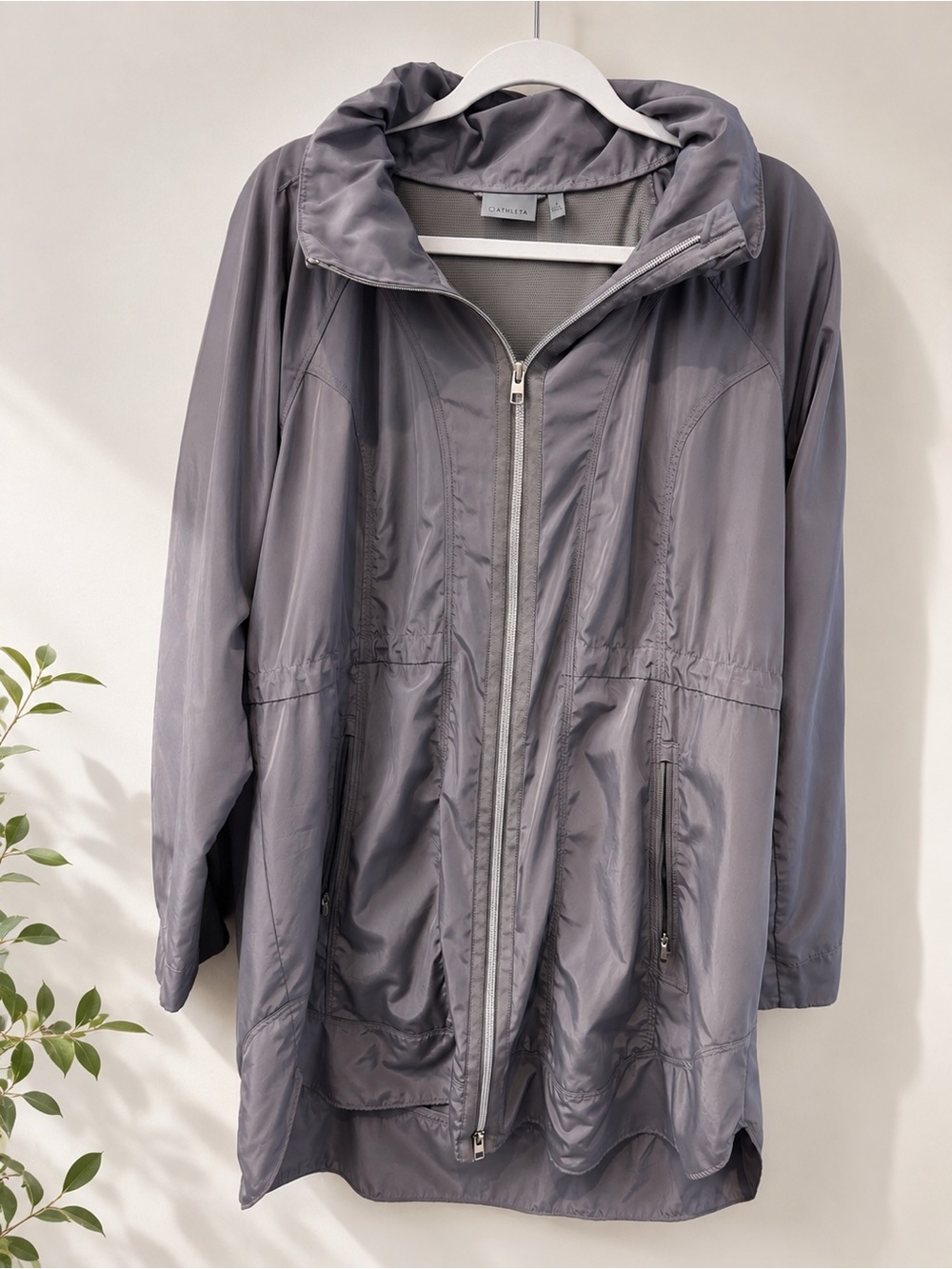 Athleta Lightweight Hooded Windbreaker Jacket in‎ Gray